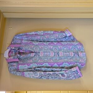 Robert Graham silk blouse. Shell buttons, incredible details.